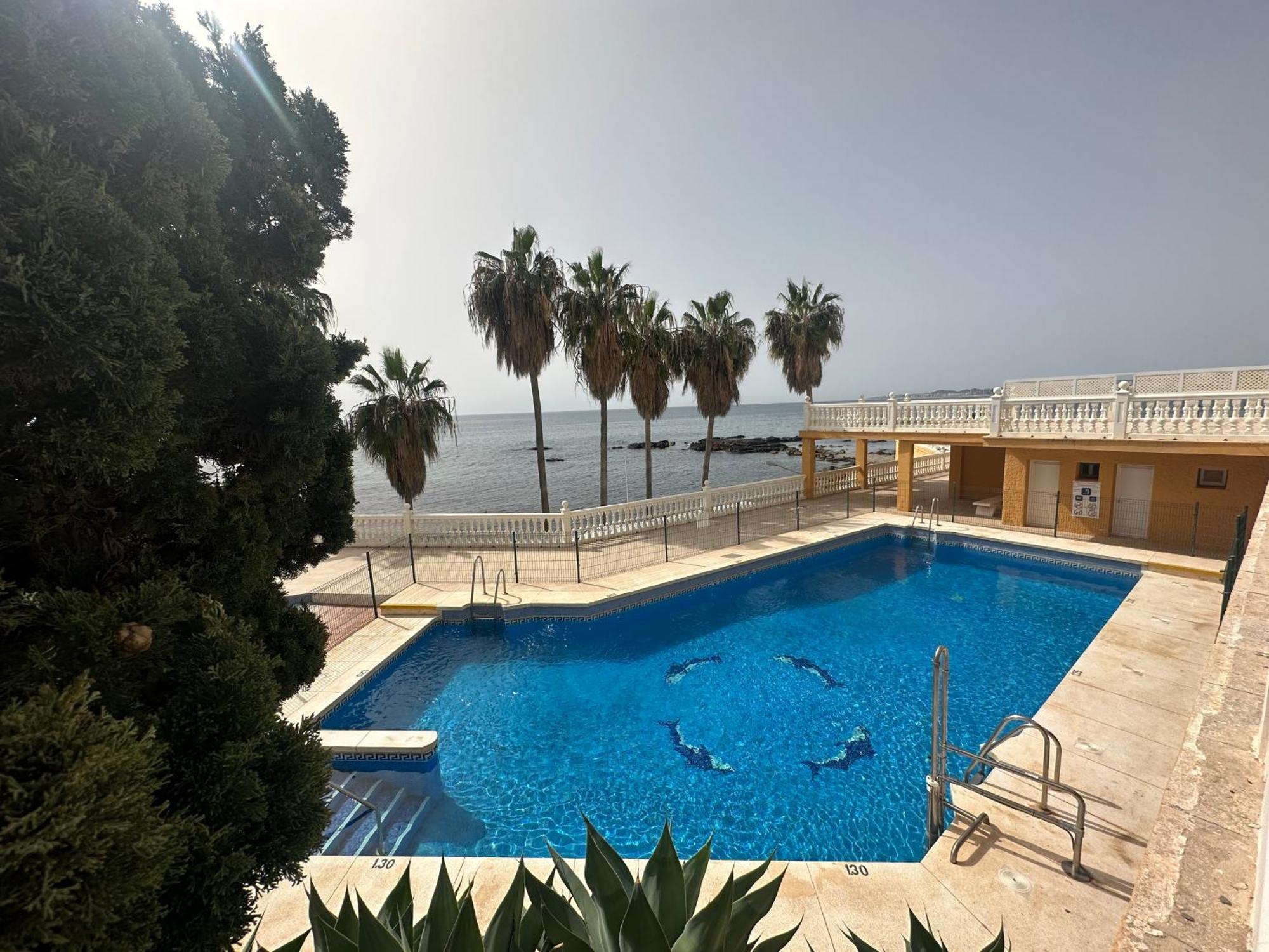 La Perla Beach Benalmadena Exterior photo